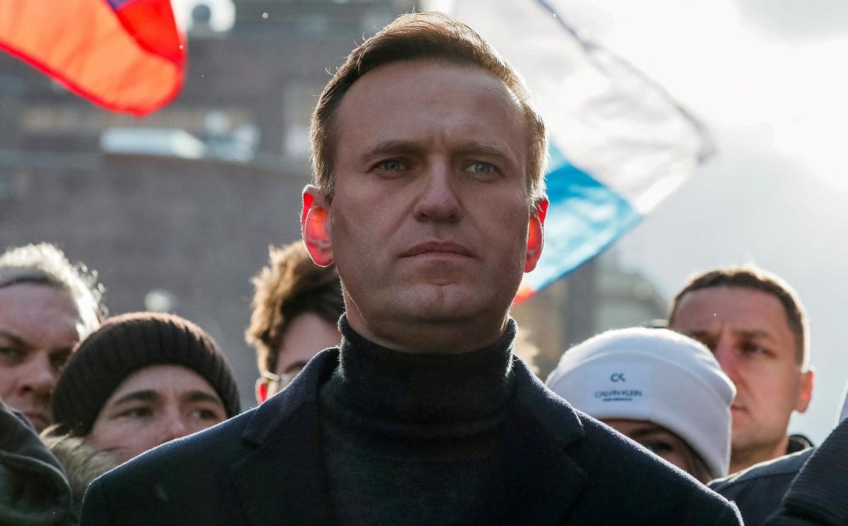 Шокирующее известие: Алексей Навальный умер в российской тюрьме!