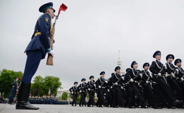 Отмена парадов Победы: российские регионы принимают решительные меры из-за безопасности